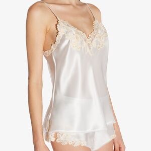 Retail $2000 La Perla White silk satin camisole and tap shorts set S US4, IT40
